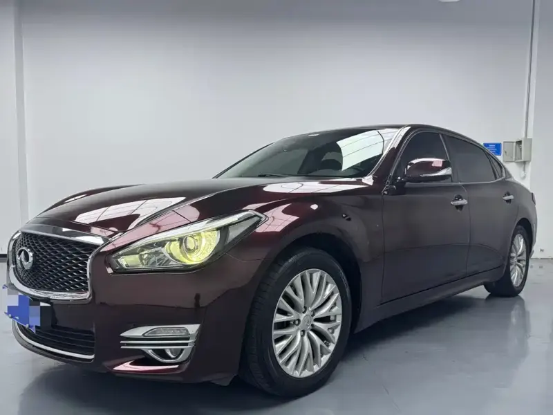 Infiniti Q70, 2019
