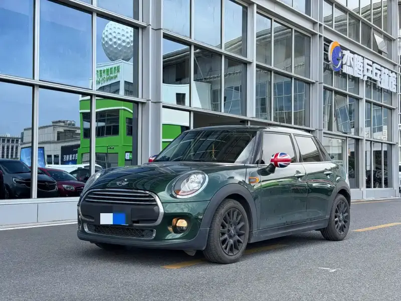 MINI Mini, 2017