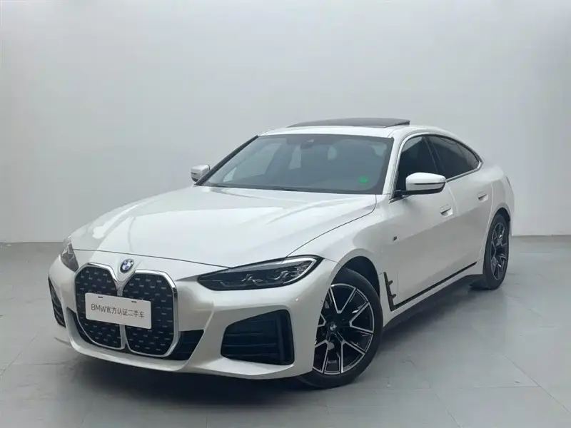 BMW 4 Series, 2022