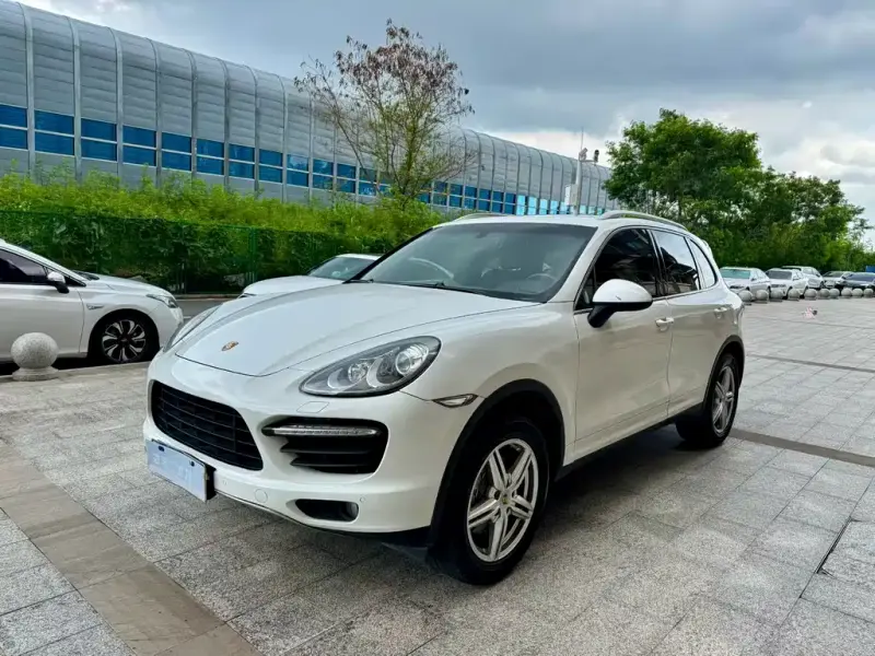 Porsche Cayenne, 2014
