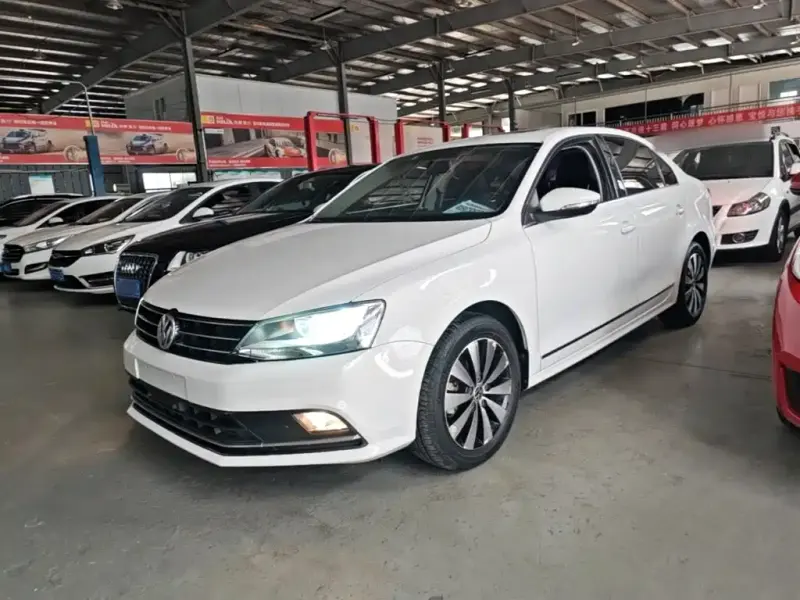 Volkswagen Sagitar, 2017
