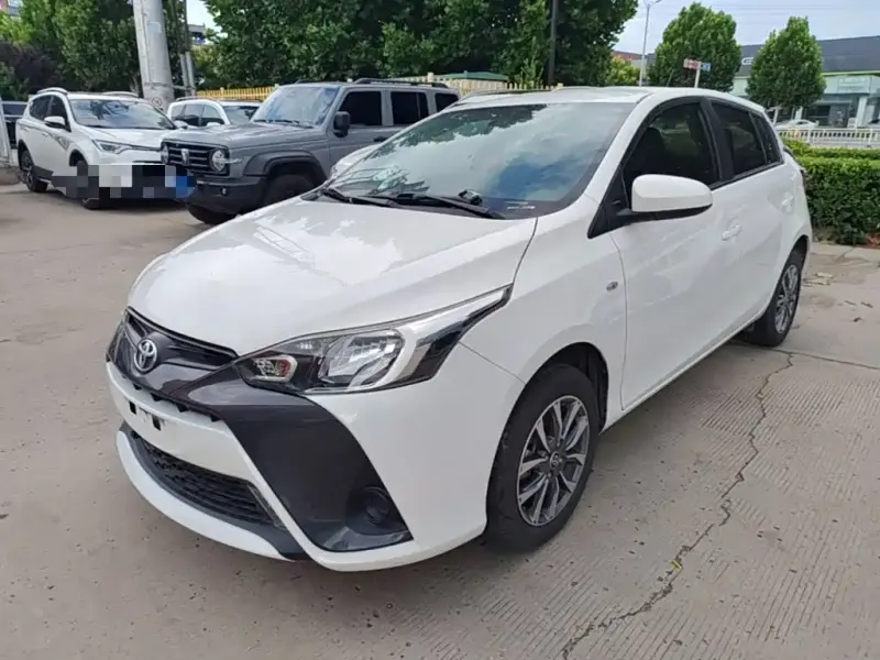 Toyota Yaris L, 2021