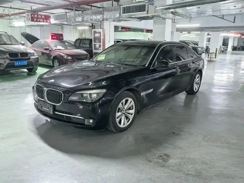 BMW 7 Series, 2011