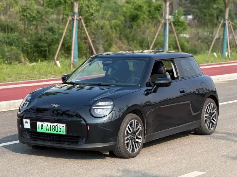 MINI COOPER EV, 2025