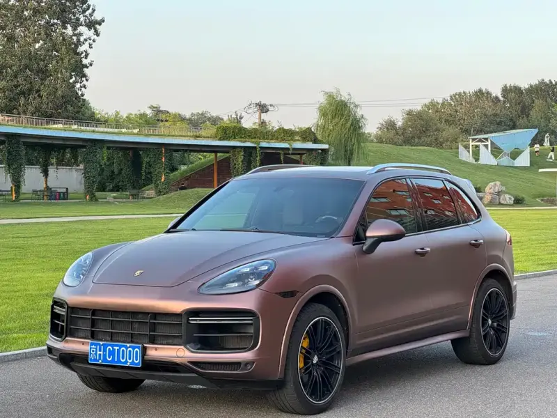 Porsche Cayenne, 2013