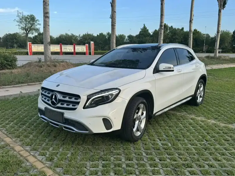 Mercedes-Benz GLA, 2018