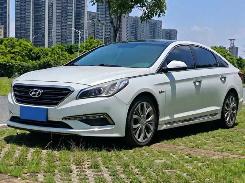 Hyundai Sonata, 2016