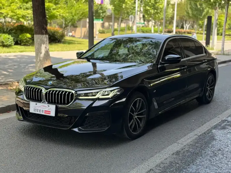 BMW 5 Series, 2022