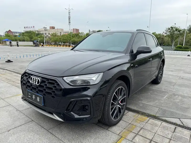 Audi Q5L, 2024