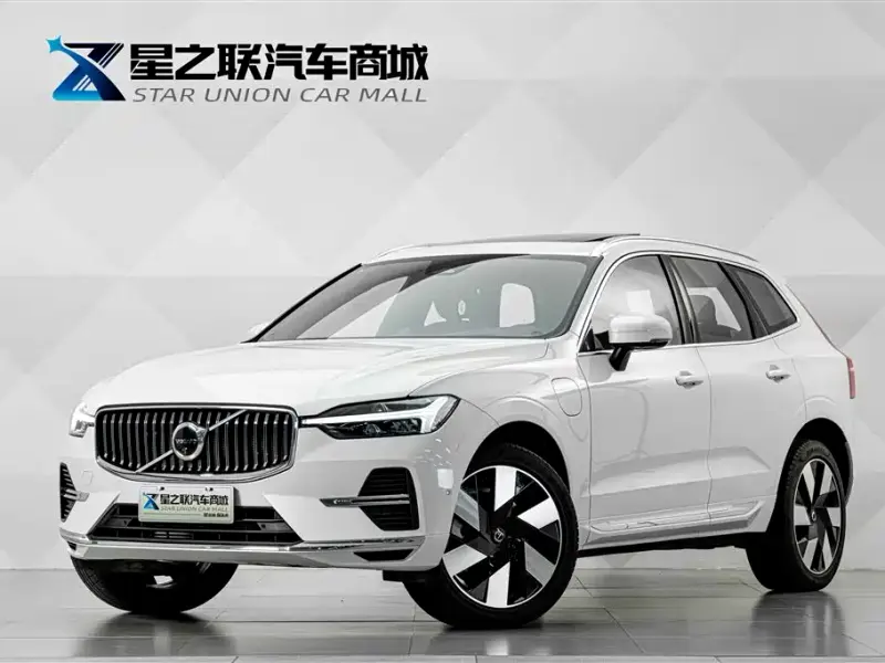 Volvo XC60 PHEV, 2025