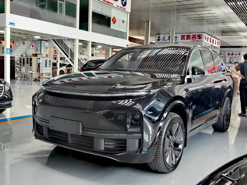 Li Auto Li L8, 2025