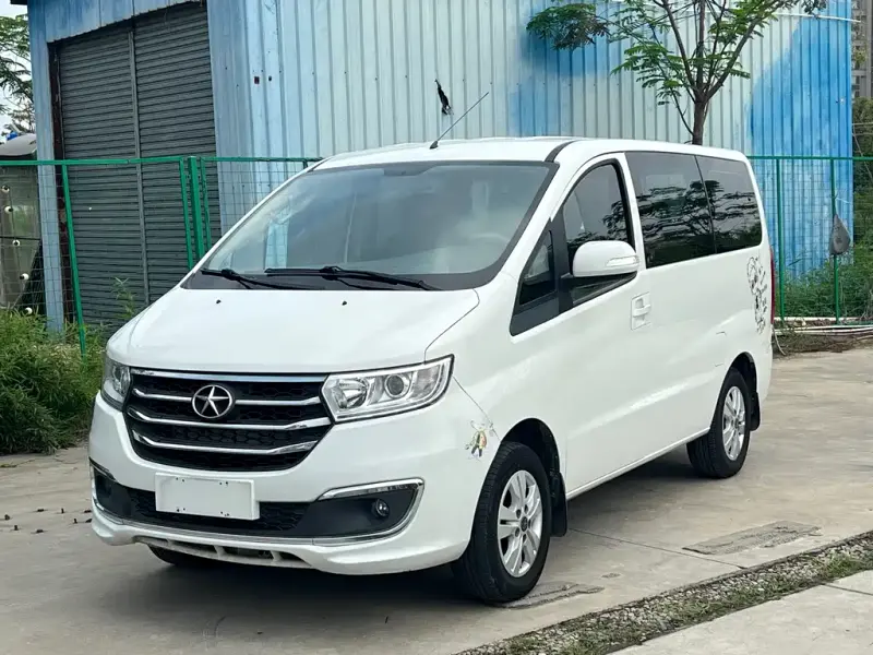 JAC Refine Refine M3, 2016