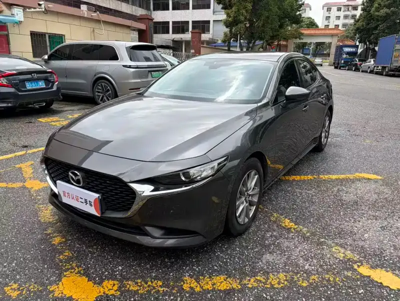 Mazda 3 Axela, 2023