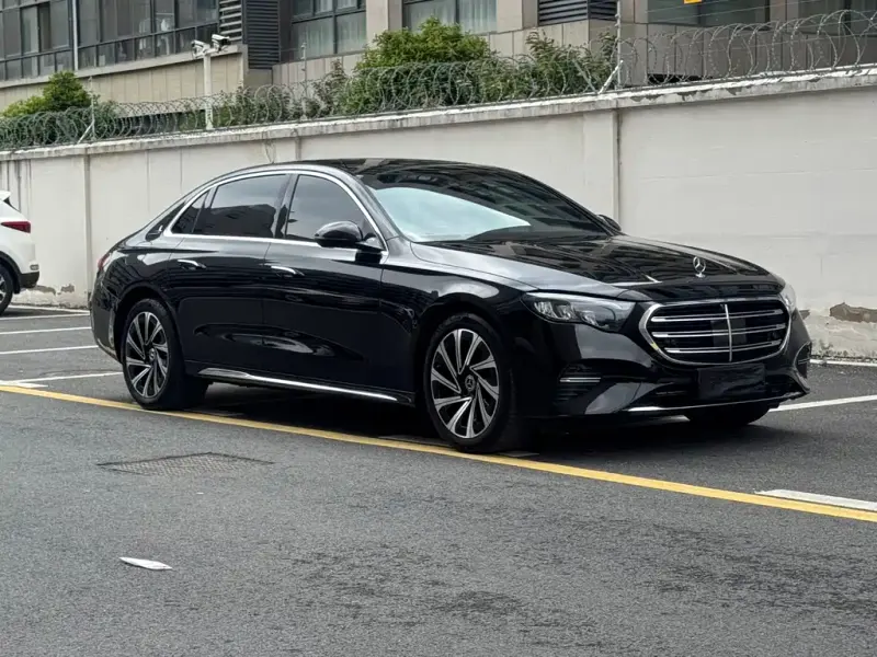 Mercedes-Benz E-Class, 2024