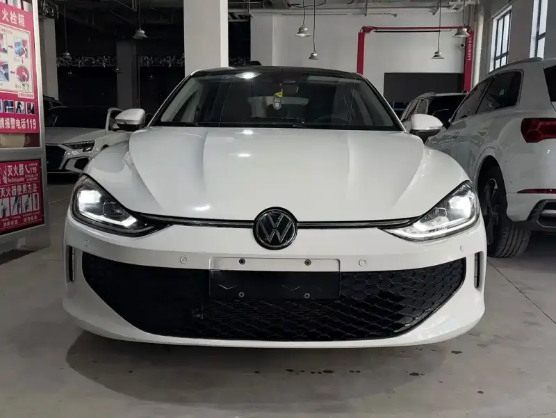 Volkswagen Lamando, 2023