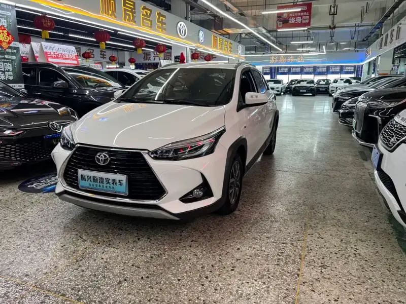 Toyota Yaris L, 2023