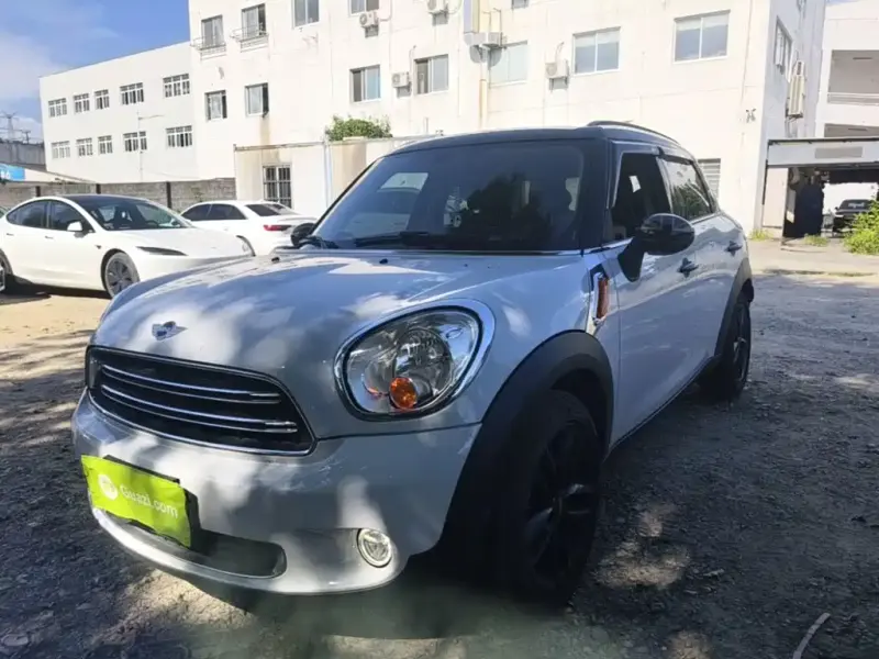 MINI Countryman, 2016