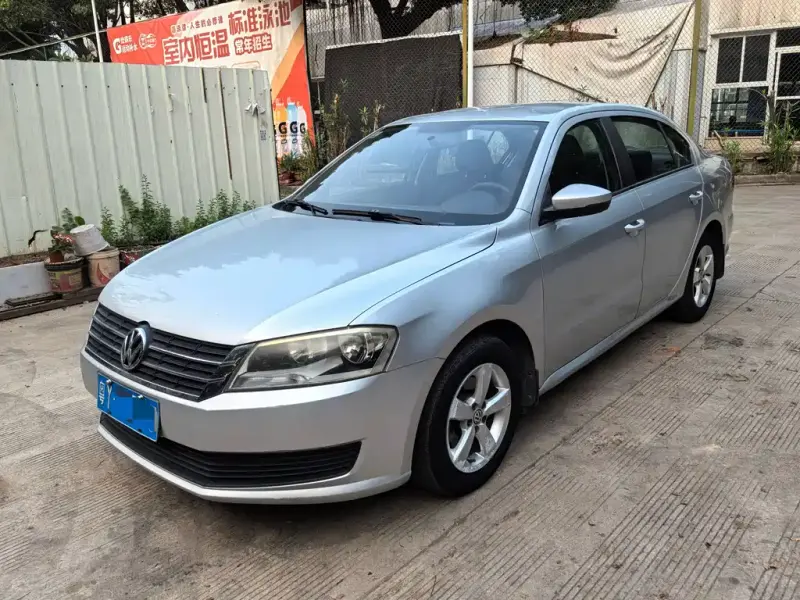 Volkswagen Lavida, 2013