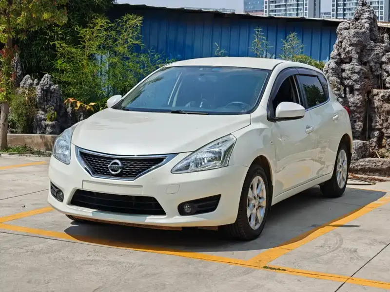 Nissan Tiida, 2015