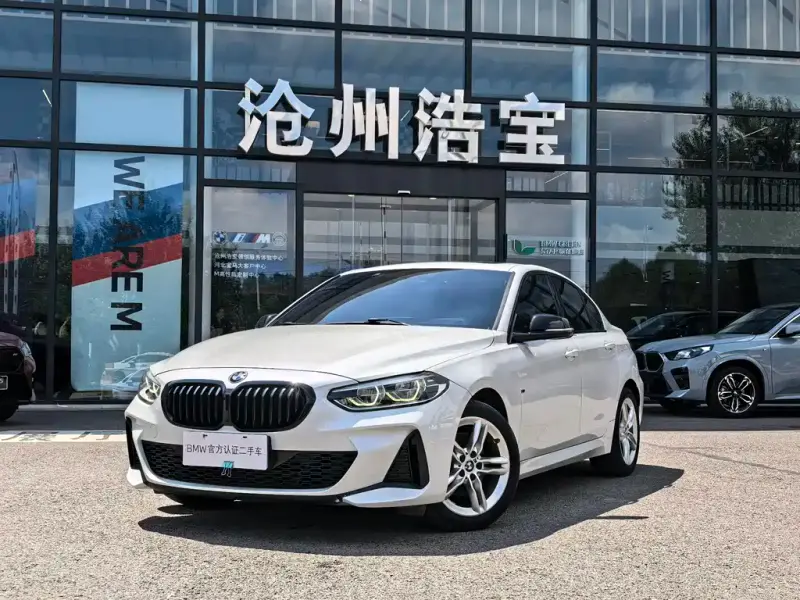 BMW 1 Series, 2021