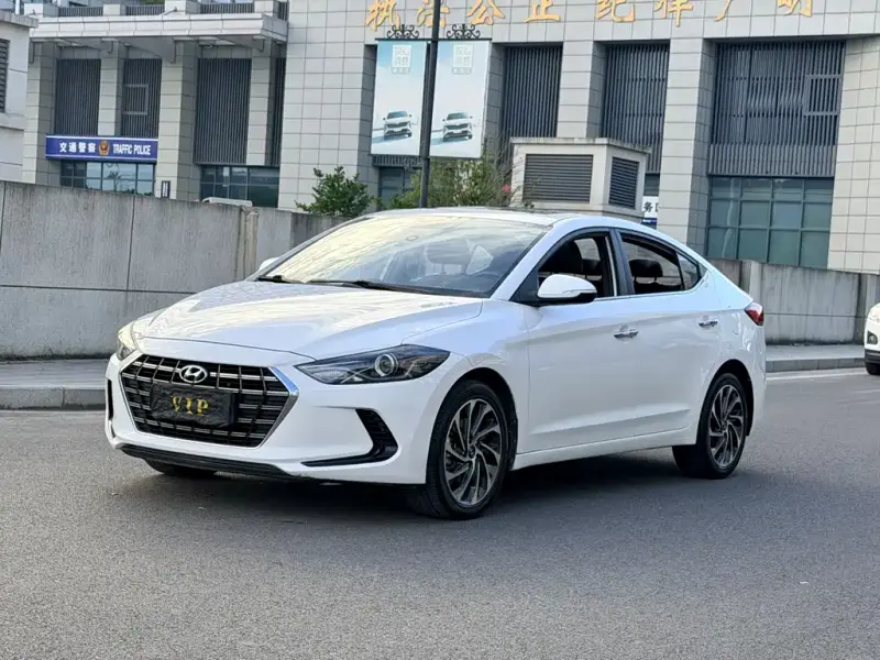 Hyundai Elantra, 2020