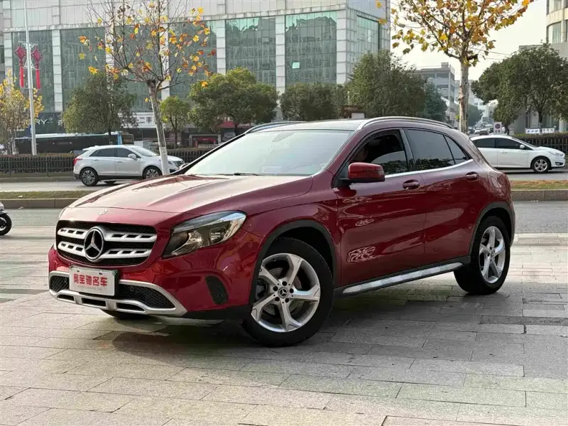 Mercedes-Benz GLA, 2017