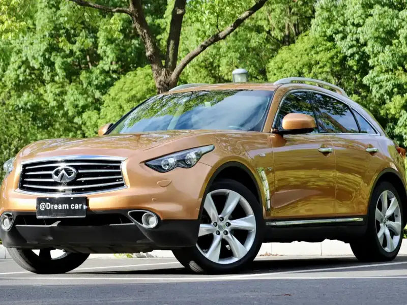 Infiniti QX70, 2014