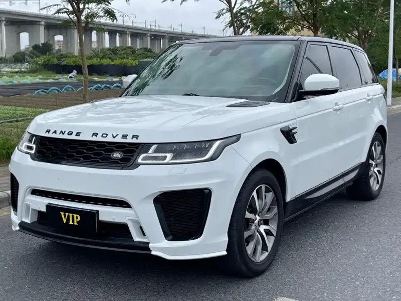 Land Rover Sport, 2015