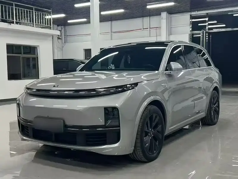 Li Auto Li L8, 2023