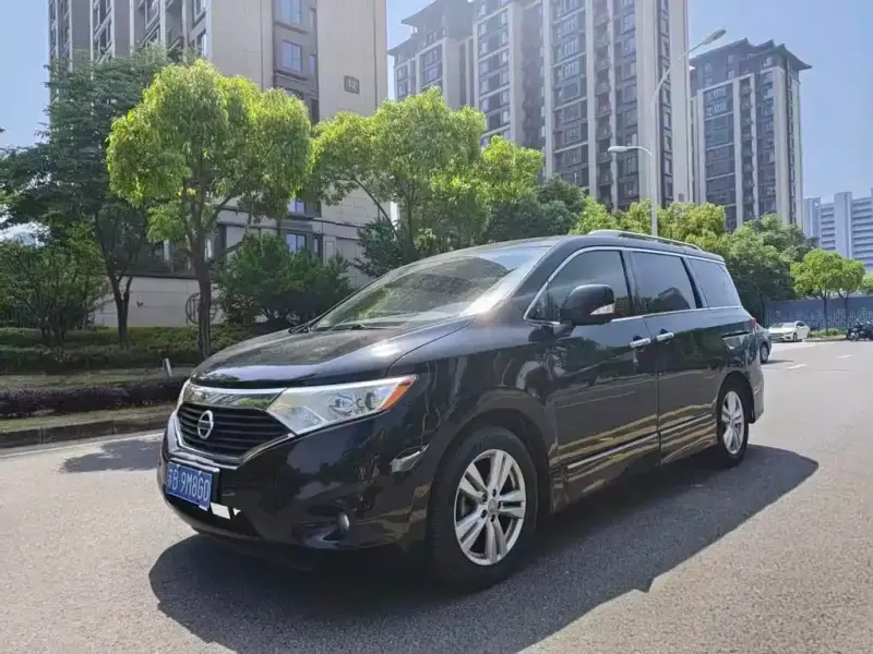 Nissan Quest, 2015