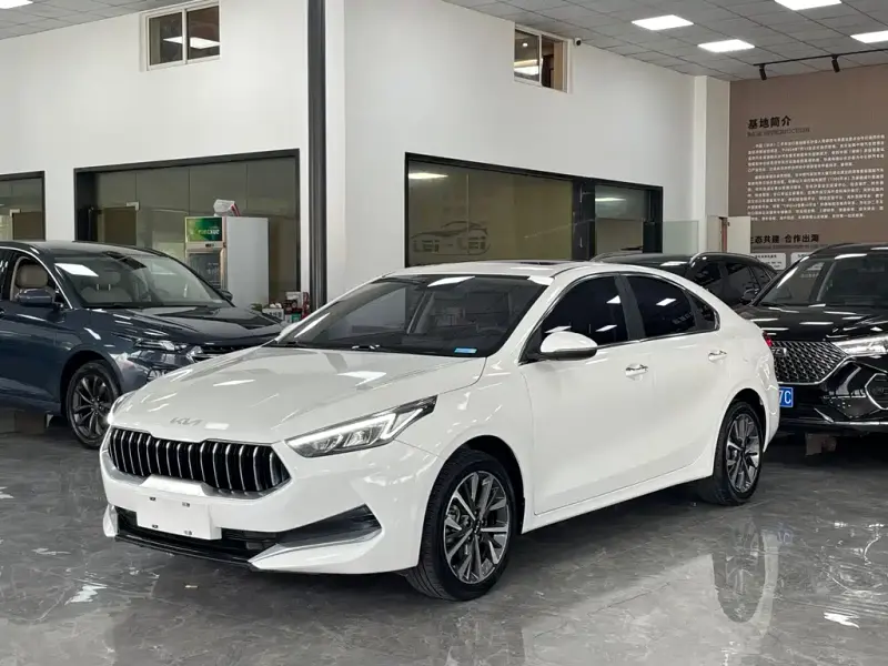 Kia K3, 2022