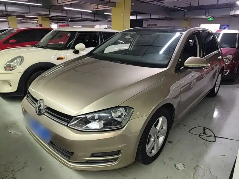Volkswagen Golf, 2015