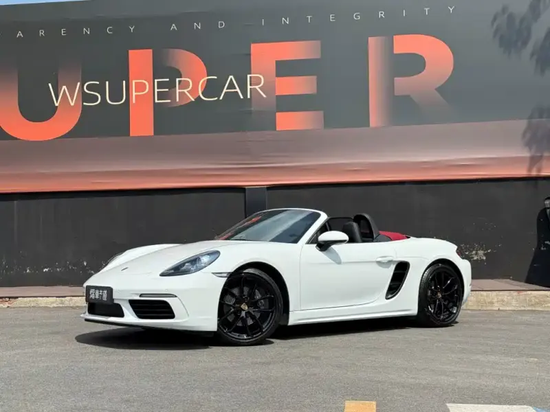Porsche 718, 2025