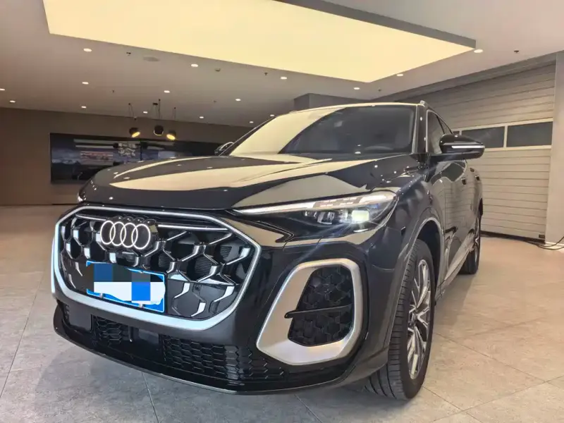 Audi Q5L, 2025