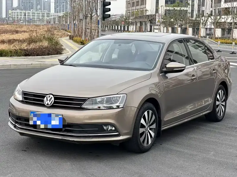 Volkswagen Sagitar, 2017