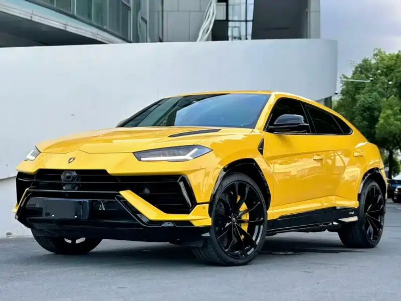 Lamborghini Urus, 2024