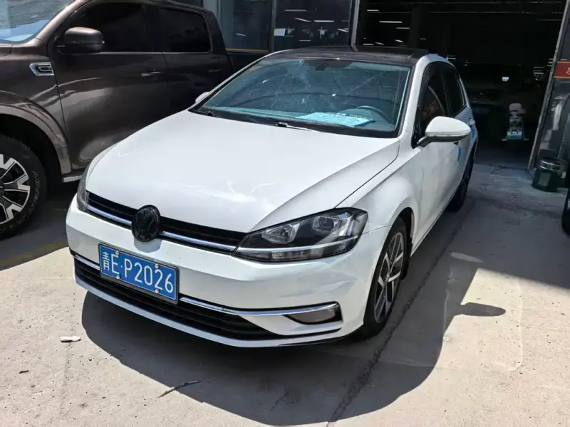 Volkswagen Golf, 2020