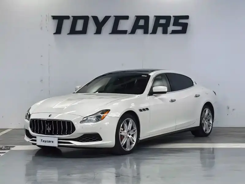 Maserati Quattroporte, 2013