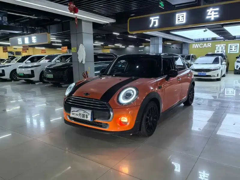 MINI Mini, 2017