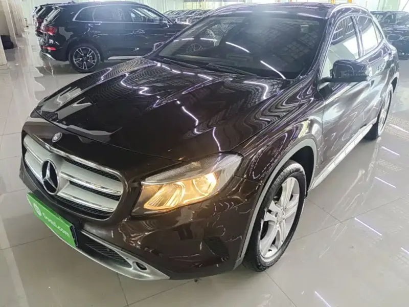 Mercedes-Benz GLA, 2016