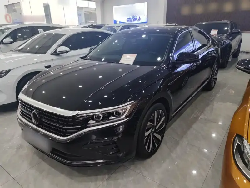 Volkswagen Passat, 2023