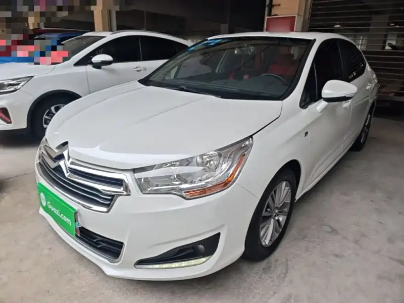Citroen C4L, 2015