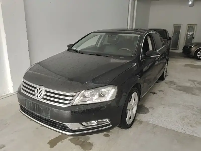 Volkswagen Magotan, 2015