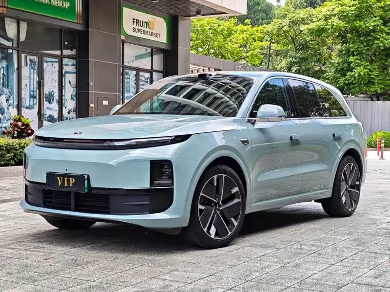 Li Auto Li L6, 2025