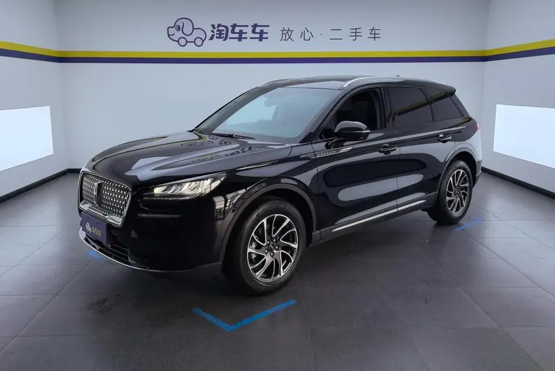 Lincoln Corsair, 2022