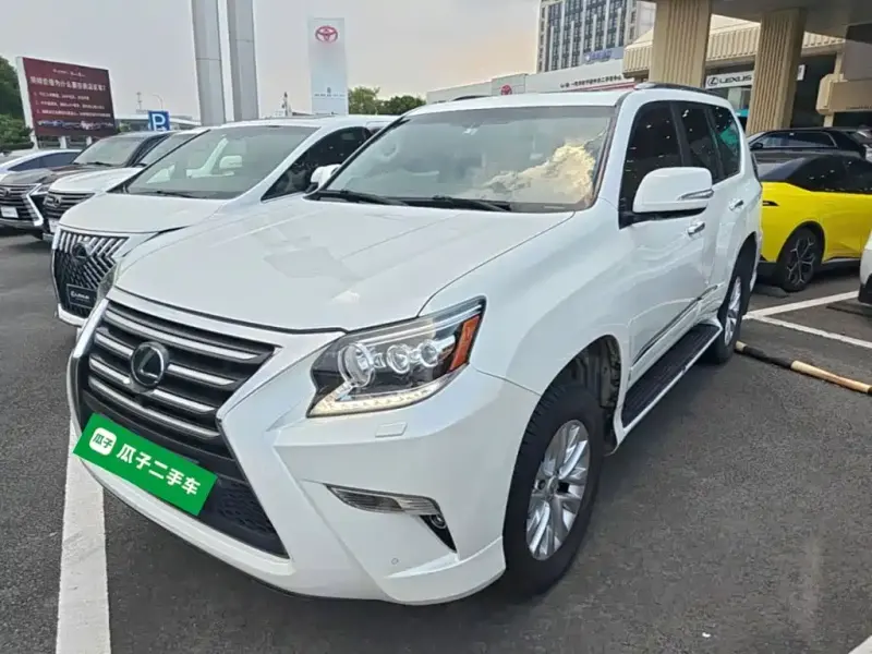 Lexus GX, 2015