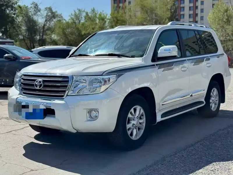 Toyota Land Cruiser, 2015 — фото 1