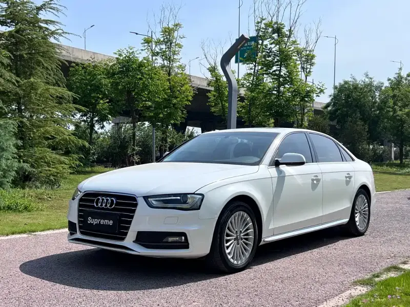 Audi A4L, 2016