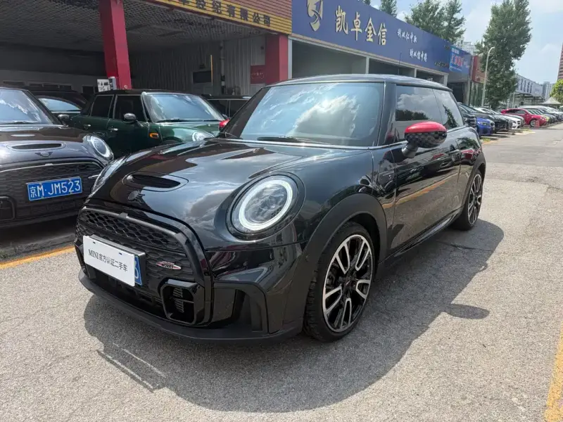 MINI Mini, 2024