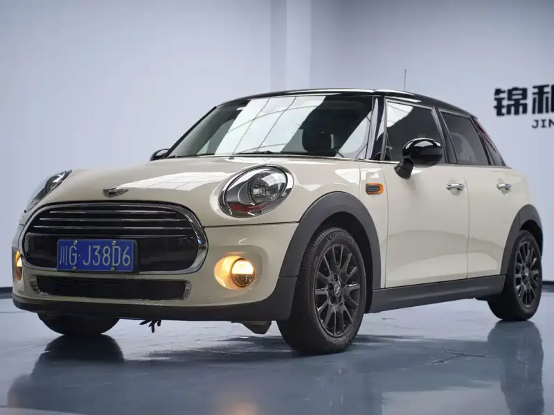 MINI Mini, 2015